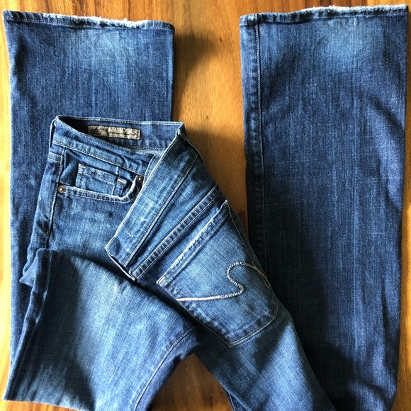 Citizens Of Humanity Denim - Citizens of Humanity Kelly#001 stretch boot cut 29